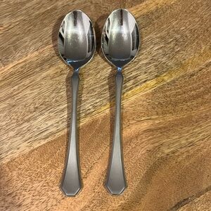 Montrose (Stainless) by Celebrity (2) Soup Spoons